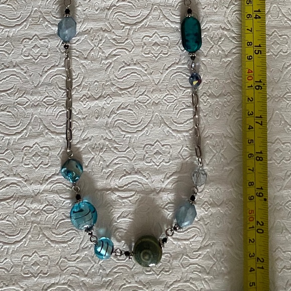 Multicolour Costume Jewelry - Picture 4 of 8